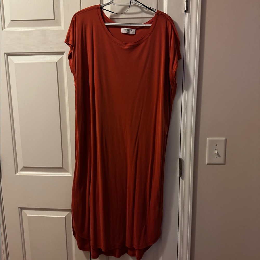 Dress - Picture 1 of 1